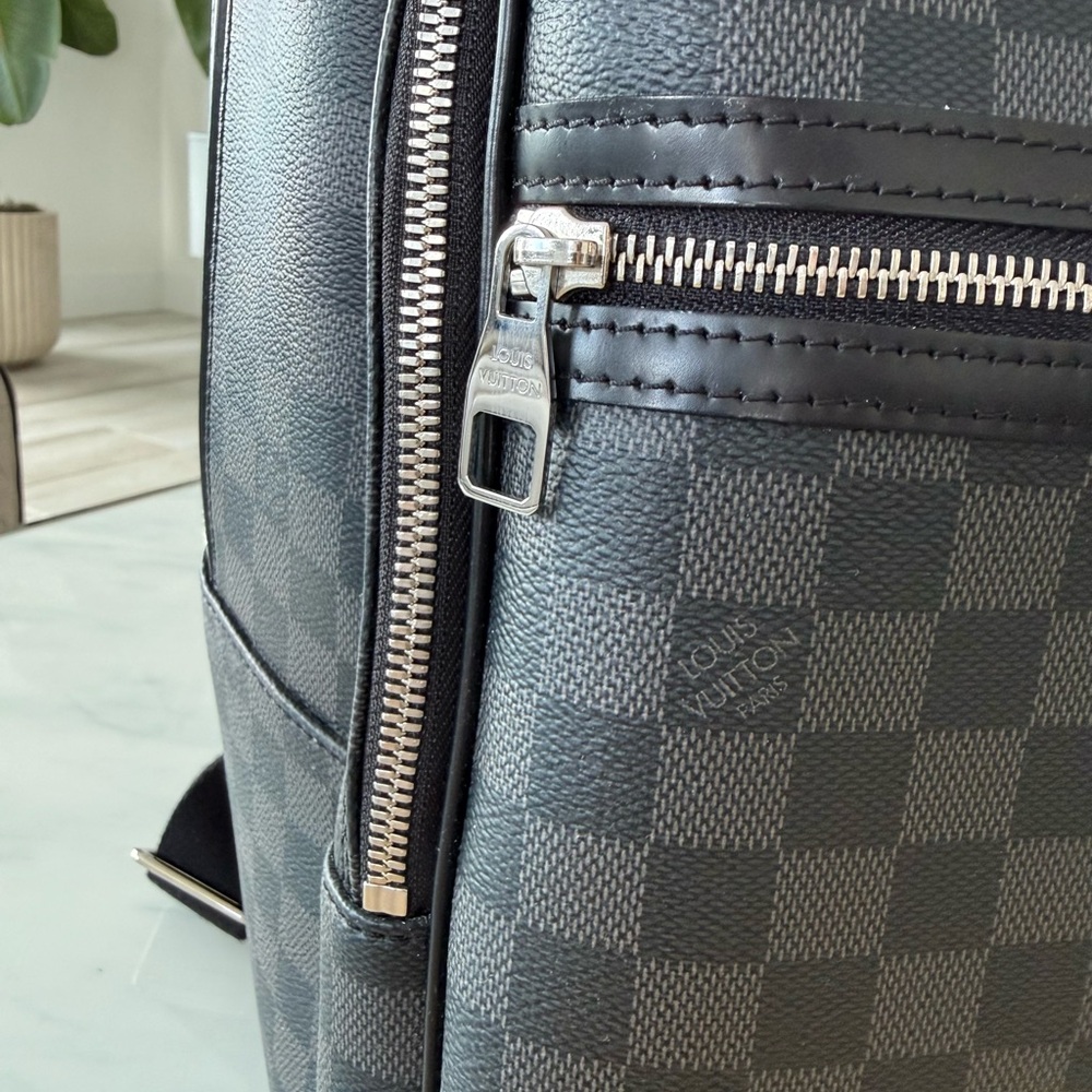 Louis Vuitton Michael Backpack - Picture 9 of 16